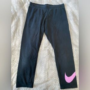Nike capri leggings